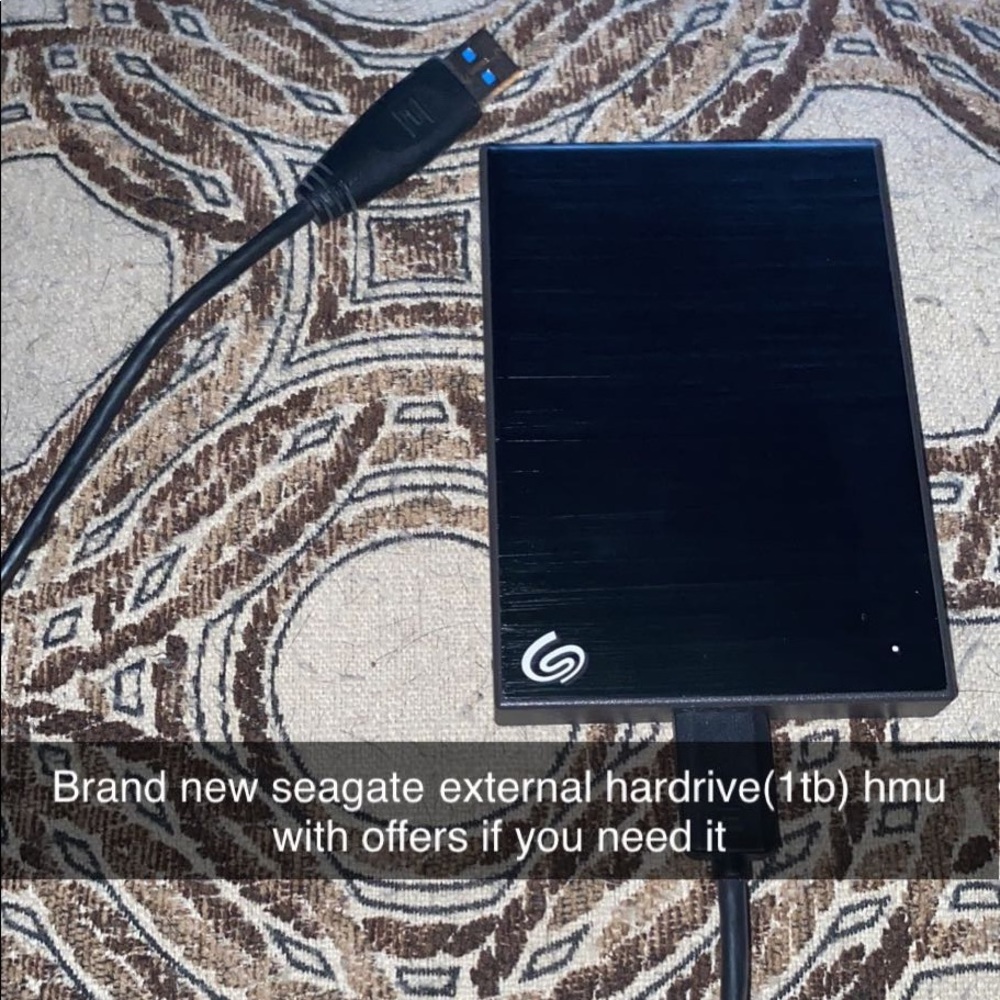 Seagate 1tb external hardrive
